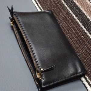 Fossil  leather  pouch /wallet / clutch